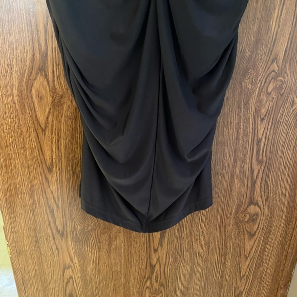 R Jstory little black dress. Size medium/large - Picture 2 of 8
